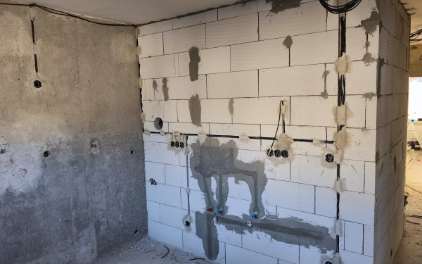 Elektroinštalácie — realizácia SchubertBAU Invest Levice, fotka 1