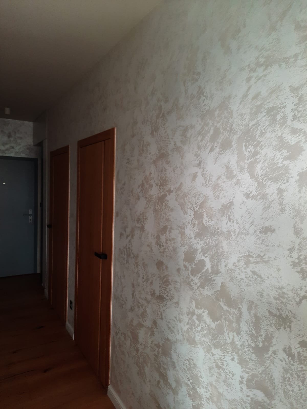 Benátsky štuk — realizácia SchubertBAU Invest Levice, fotka 3